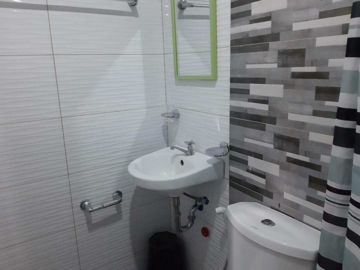 Oyo 712 Island Hop Nido Hostel El Nido Εξωτερικό φωτογραφία