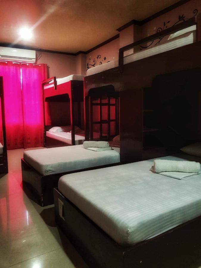 Oyo 712 Island Hop Nido Hostel El Nido Εξωτερικό φωτογραφία