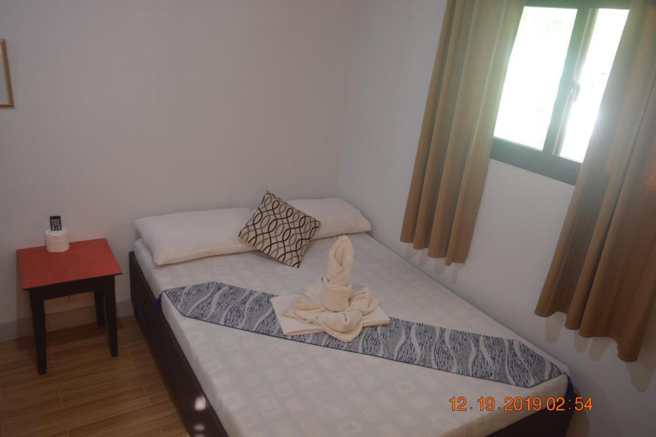 Oyo 712 Island Hop Nido Hostel El Nido Εξωτερικό φωτογραφία