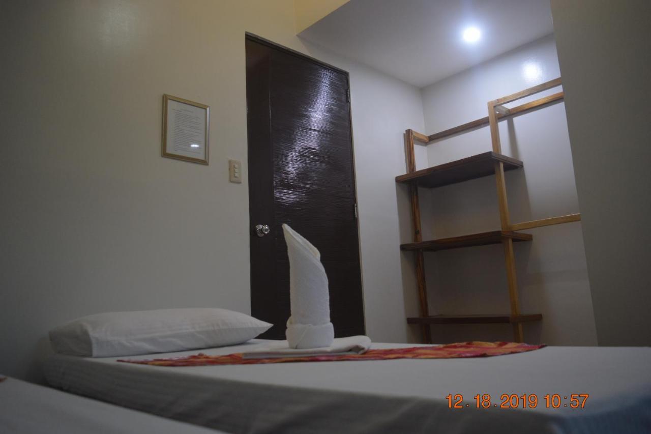 Oyo 712 Island Hop Nido Hostel El Nido Εξωτερικό φωτογραφία